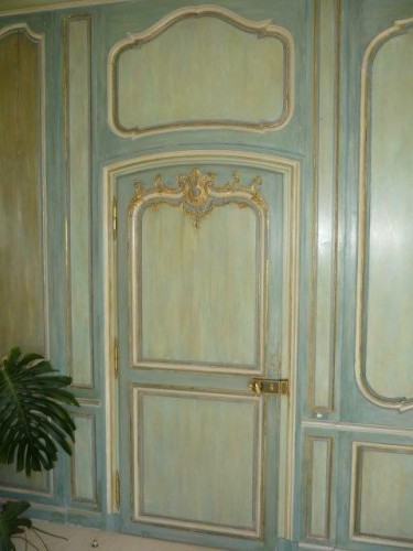 Architectural & Garden  - Louis XV boiserie panted and gilded wooden panels