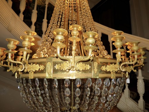 19th century - A Charles X style chandelier with thirty-six lights