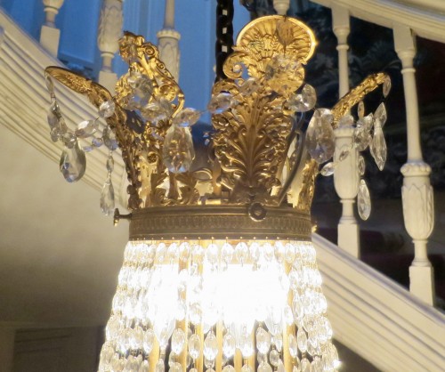 Antiquités - A Charles X style chandelier with thirty-six lights