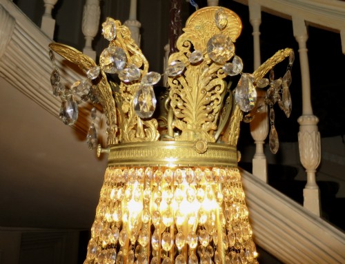 Antiquités - Charles X chandelier with thirty-six lights