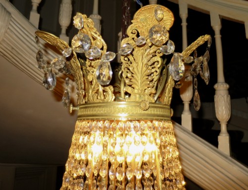 Antiquités - A Charles X style chandelier with thirty-six lights