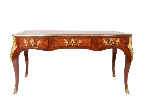 Bureau plat Louis XV en bois de violette