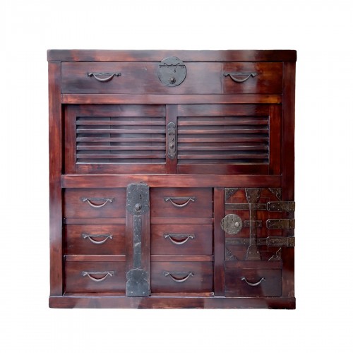 Merchant&#039;s chest, Choba Dansu, Japan late Edo period