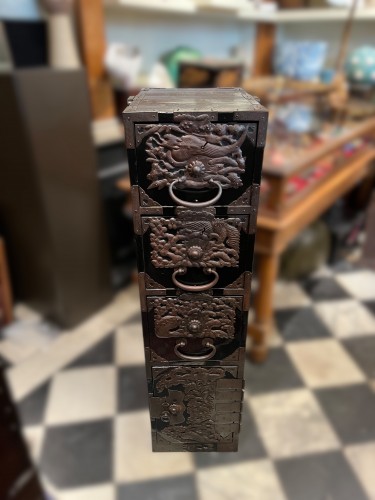 Narrow Tansu Chest, japon Meji - Asian Works of Art Style 