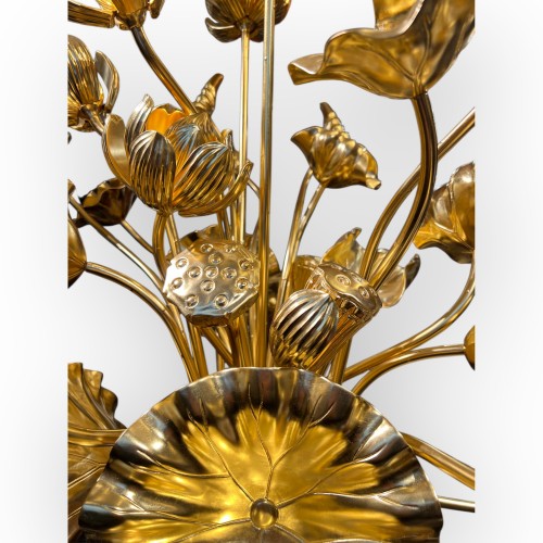 Asian Works of Art  - Set of 26 gilded wood lotus flowers and leaves, Japan, Showa period