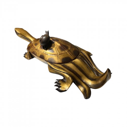 Japanese Lacquer Candy Box in the Shape of a Turtle, 19th Century