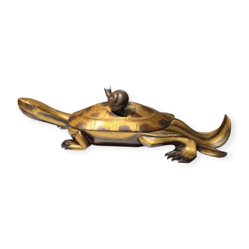 Asian Works of Art  - Japanese Lacquer Candy Box in the Shape of a Turtle, 19th Century