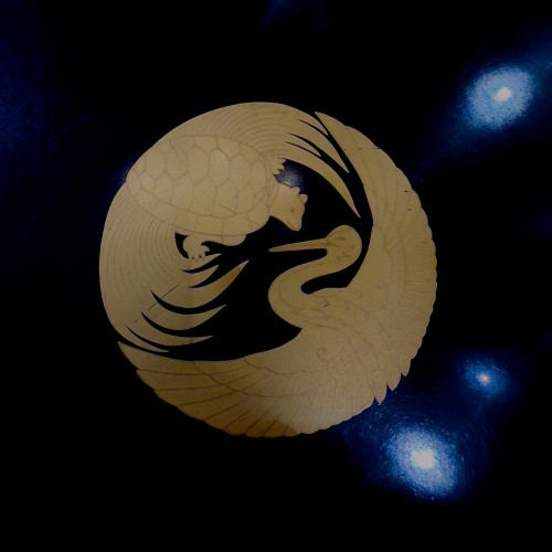 Japanese lacquer tansu with silver fittings, Shimazu Ka Mon 19th century  - 