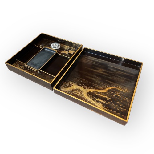 Suzuribako lacquer writing box with sparrows by the water’s edge, Japan late Edo-Meiji - Asian Works of Art Style 
