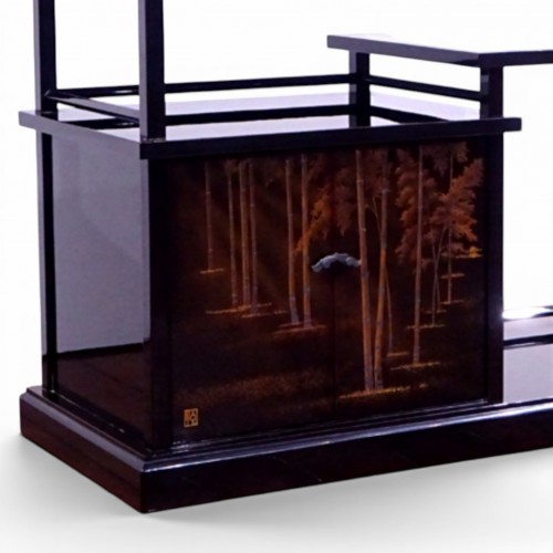 Asian Works of Art  - Wajima lacquer kurodana with bamboo grove design, by Hamataka Etsur?, 1984