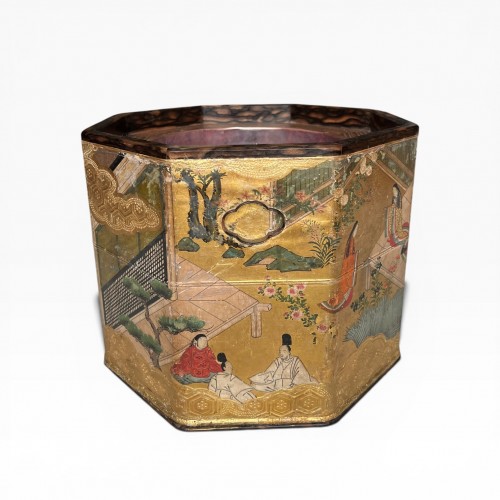 Octagonal hibachi with Genji monogatari decoration Kyoto, 18th century - Asian Works of Art Style 