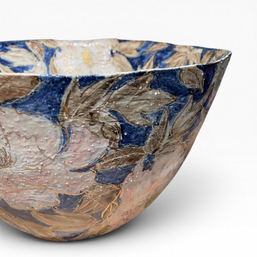 Kyoko Shimada, grande coupe en céramique à décor floral et fond or et argent - Arts d