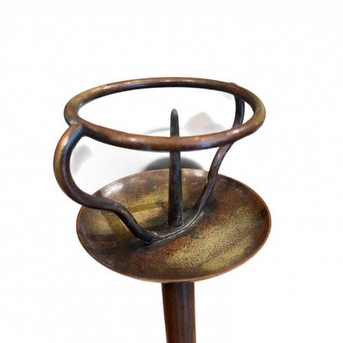 Asian Works of Art  - Pair of  Brass Shokudai Candlesticks with Imperial Motifs, Japan, Late Edo 