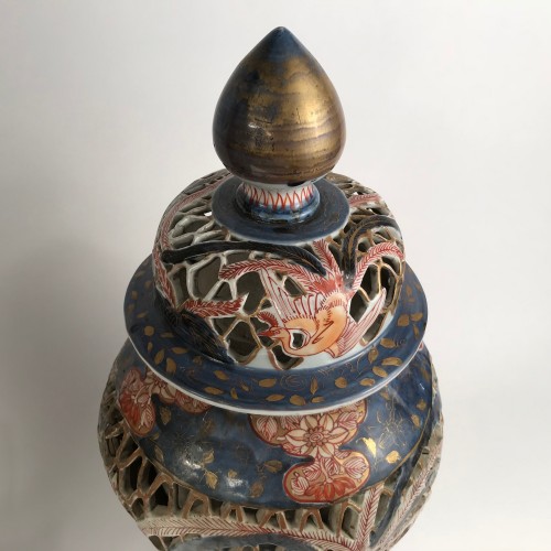 Paire de vases Imari en porcelaine d'Arita, Japon époque Edo, circa 1664-1700 - Arts d