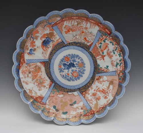 Antiquités - Japon Arita, très Grand plat Imari, époque Meiji
