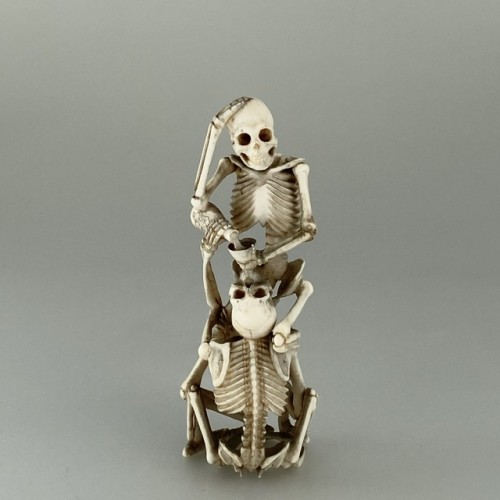 Asian Works of Art  - Okimono, two skeletons drinking sake, Japan 19th