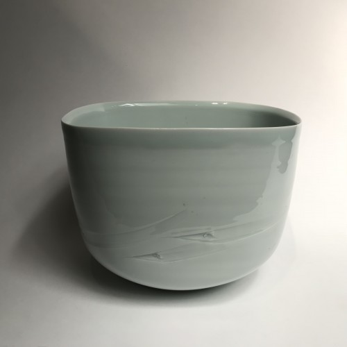 Japan, A deep bowl by Tsuji Takehiko (1936-2004), circa 1960/70. - Asian Works of Art Style 50