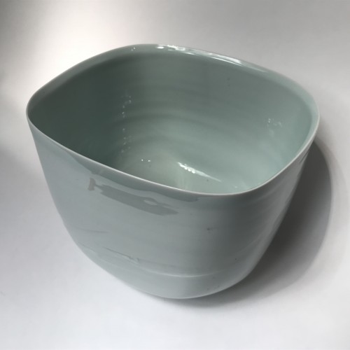 Asian Works of Art  - Japan, A deep bowl by Tsuji Takehiko (1936-2004), circa 1960/70.