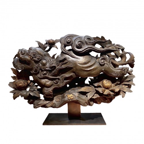 Japon, Grande sculpture sur bois d'un Shishi, XIXe siècle - Cristina Ortega & Michel Dermigny