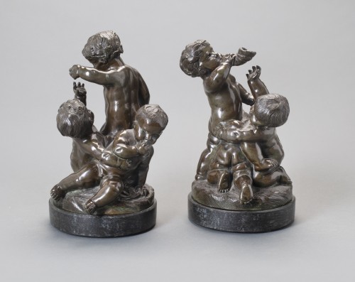 Pair of 19th century bronzes of Putti  - Sculpture Style 