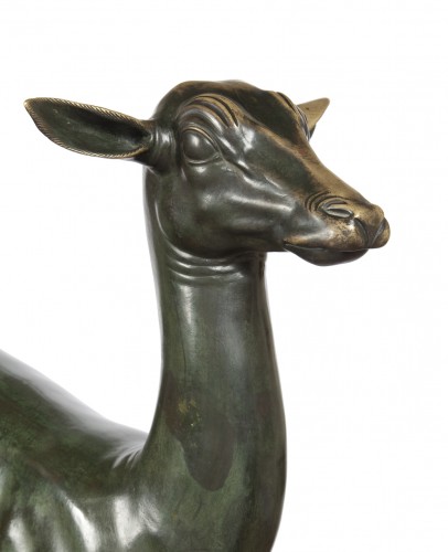 An elegant bronze sculpture of a Fawn  - Sculpture Style 