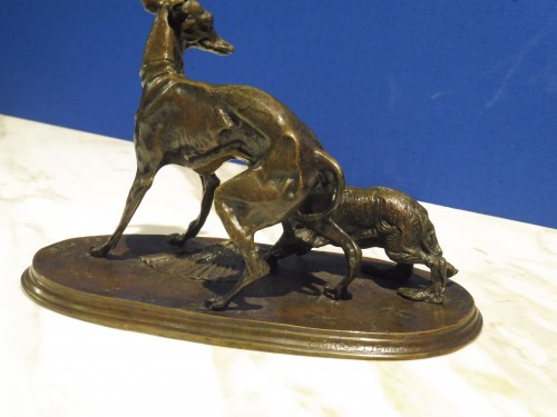 Sculpture Sculpture en Bronze - Lévrier au King Charles et à l'éventail - MÉNE  Pierre Jules (1810 - 1879)