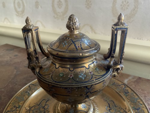 Encrier en bronze et émaux, étiquette TAHAN - Objet de décoration Style Napoléon III