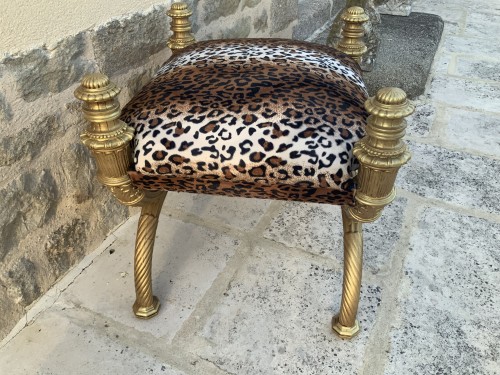 Gilded wood ceremonial stool - 