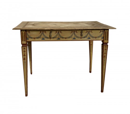 Table bureau de milieu en bois laqué peint, Italie Gênes fin XVIIIe