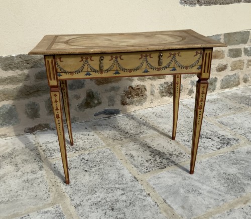 Antiquités - Table bureau de milieu en bois laqué peint, Italie Gênes fin XVIIIe
