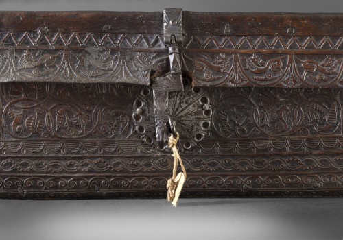 Boiled leather trunk - Spanish 17th century - Objects of Vertu Style Renaissance