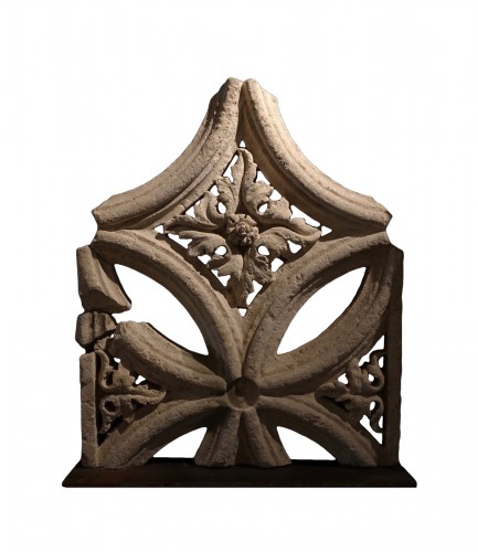 Carved Limestone architectural fragment - France, 15th century