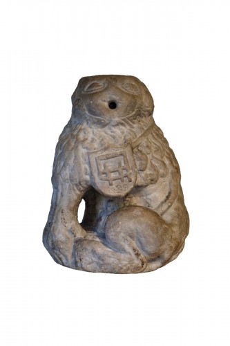 Lion en marbre - Périgord XVIIe siècle