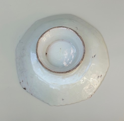 Faenza maiolica trompe l’oeil footed dish - Faenza 17e siècle - Dei Bardi Art