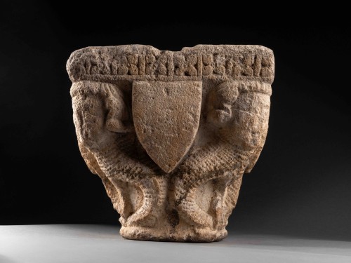 Romanesque capital with sirens - France, 13th century - Middle age