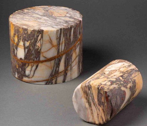 Two cylindrical colored marble specimens - Breccia Skyros Marble or Setteba - Curiosities Style 