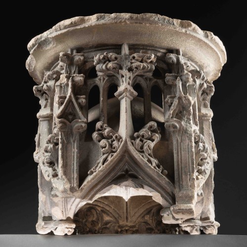 Sculpture  - A pierced Flamboyant canopy - North of France, 15th century