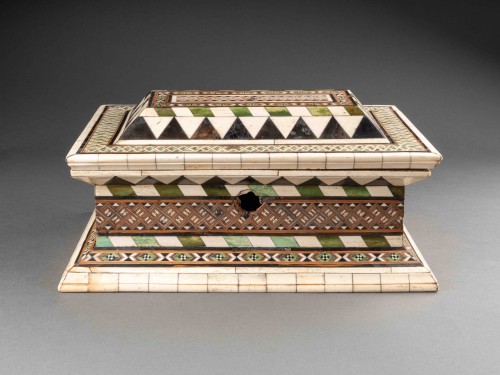 Embriachi workshop marquetry casket - Northern Italy, 15th century - 