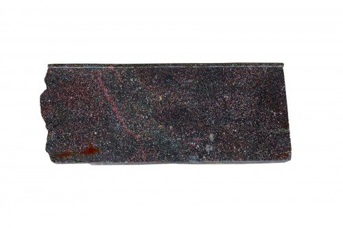 Large polished Egyptian red porphyry piece - Roman period