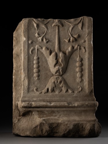 Fragment de pilastre Renaissance - XVI siècle - Sculpture Style Renaissance