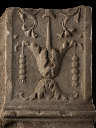 XVIe siècle et avant - Fragment de pilastre Renaissance - XVI siècle
