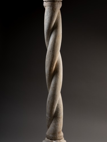 Colonne torse de cloître à chapiteau à crochets - Italie, XIVe siècle - Sculpture Style Moyen Âge