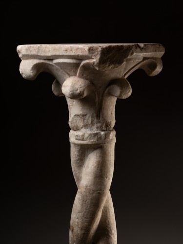 Antiquités - Twisted Cloister Column with Crocket Capital - Italy 14th Century