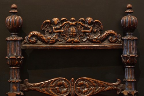 Pair of carved wooden chairs - Lombardy - XVI century - 