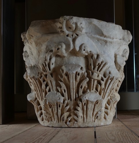 Chapiteau corinthien en marbre - Époque romaine, I siècle ap. J-C - Dei Bardi Art