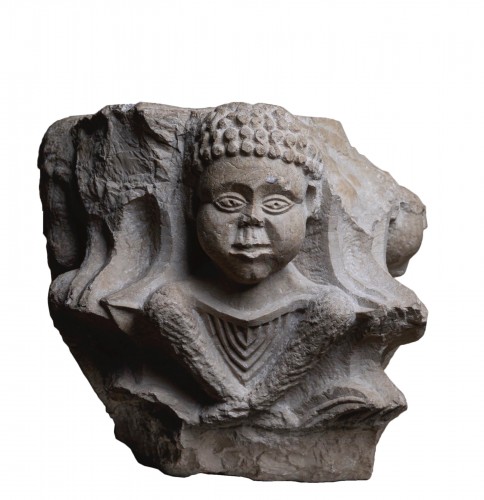 Chapiteau roman à décor de quatre bustes d'Africains - Italie du Sud, XIII siècle