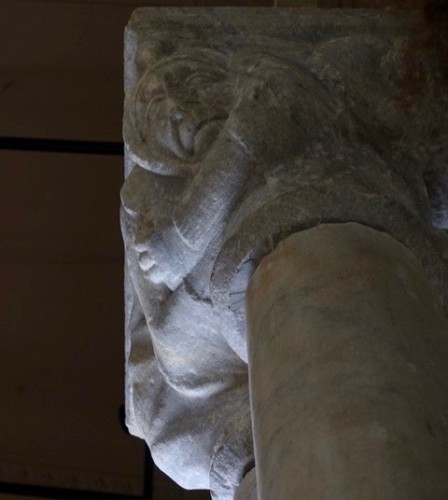 Paire de chapiteaux doubles de cloître sur deux colonnes - Toulouse, XIV siècle - Moyen Âge