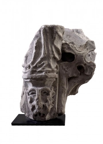 Fragment d’architecture, visage grotesque d’homme vert - France XVe siècle