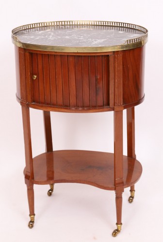Petite table de salon ovale en acajou vers 1800 - Mobilier Style 