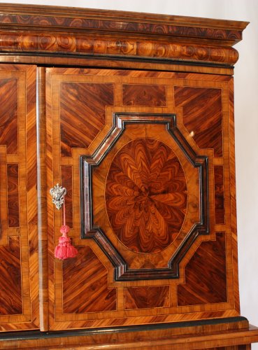 A late 17th c. Cabinet from grenoble area - 